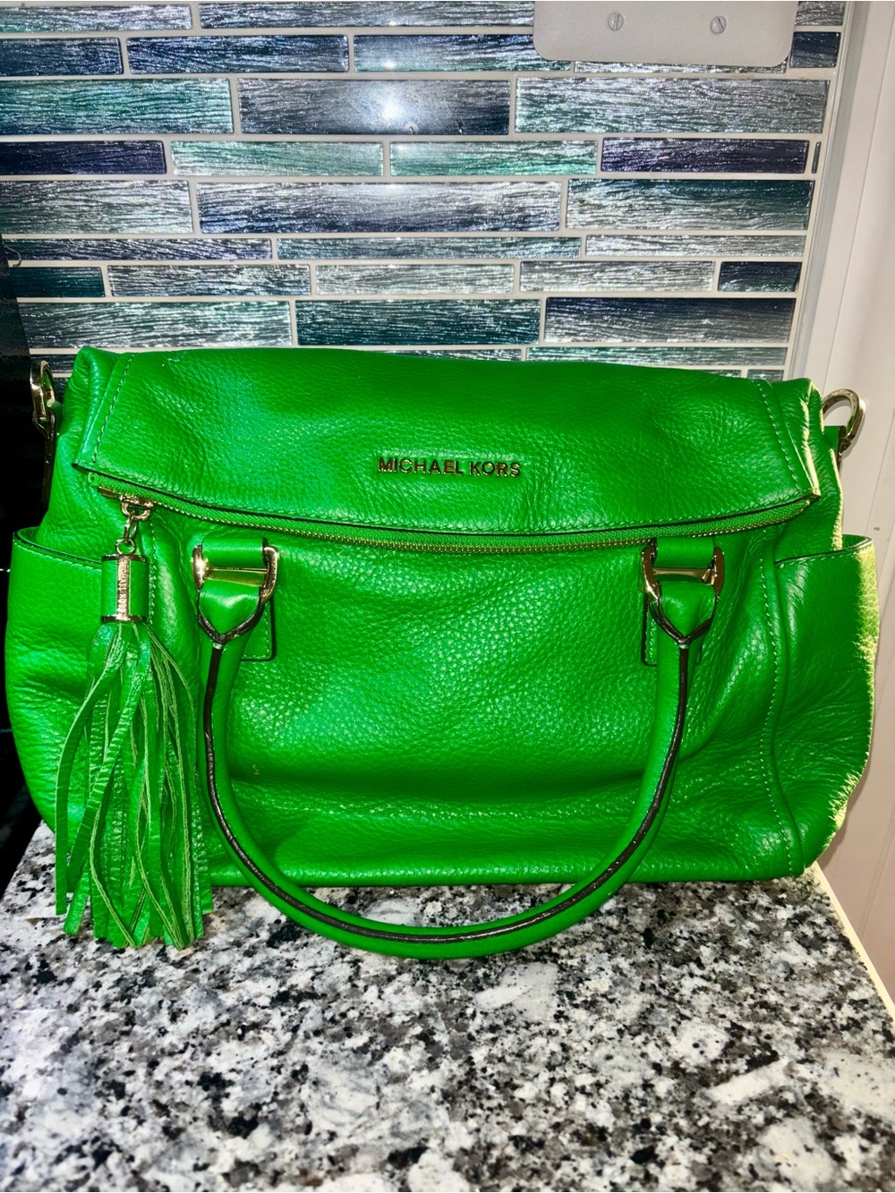 Limited edition Michael Kors Kelly Green leather selma handbag with tassel zip!
